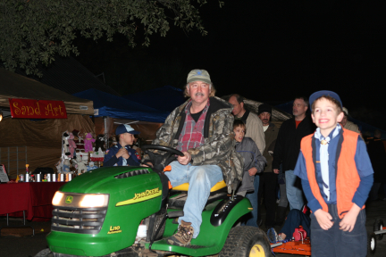 2010-Pack409-Blue-n-Gold - 150.jpg